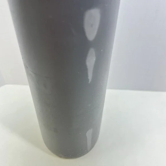 Stanley Quick Flip GO Water Bottle 24 Oz Push Button Lid Leakproof Charcoal Gray - Picture 8 of 15